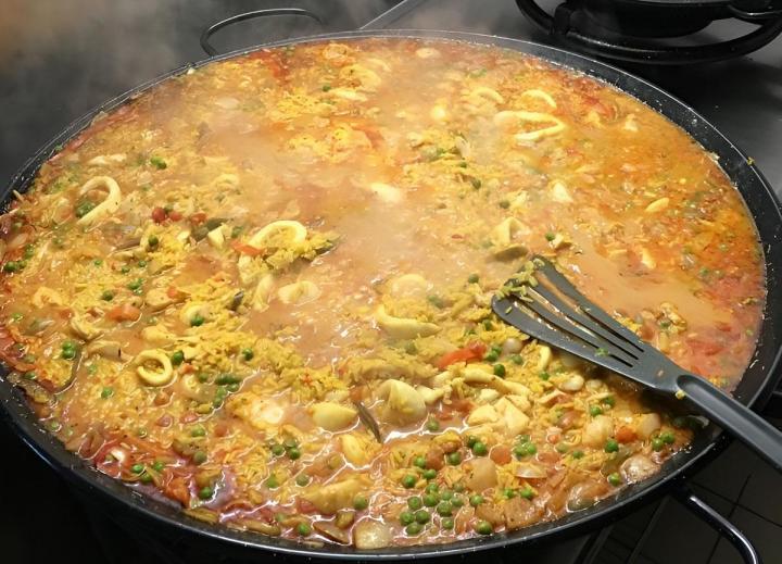 Paella Roanne